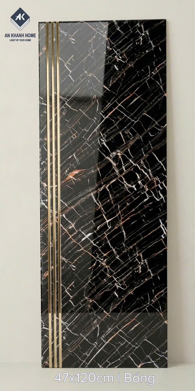 Gạch cầu thang trung quốc 47x120cm vân đá đen khắc kim cao cấp