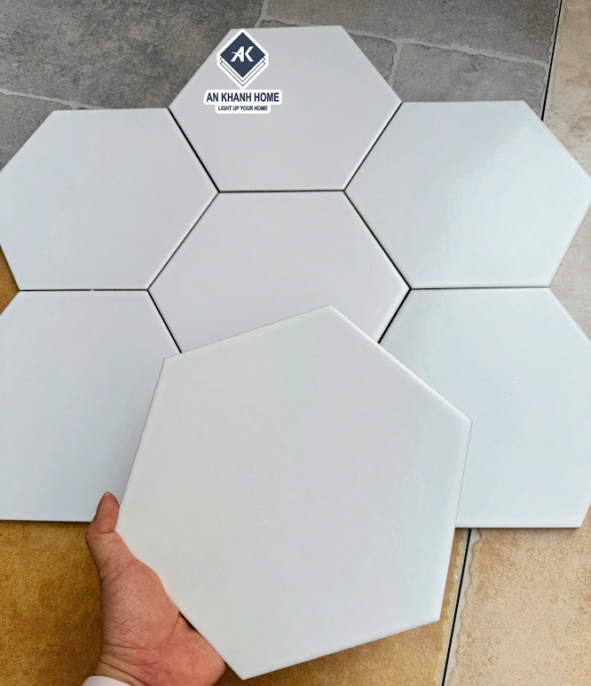 Gạch lục giác màu trắng mờ men trơn