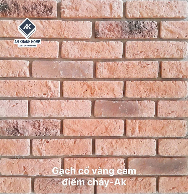 Gạch cổ chămpa vàng cam điểm cháy