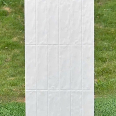 Gạch giả thẻ 40x80 bề mặt trắng lượn sóng