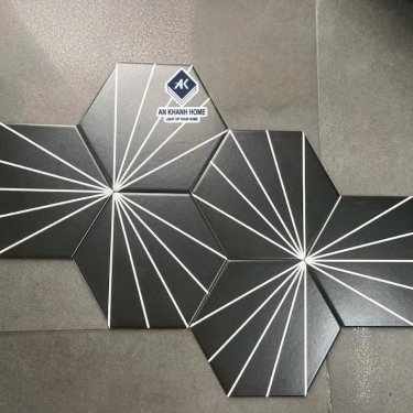Gạch lục giác 20x23 đen mờ họa tiết chỉ xòe 5 tia trắng đẹp