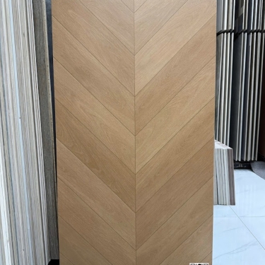 Gạch vân gỗ xương cá nâu nhạt 60x120 trung quốc