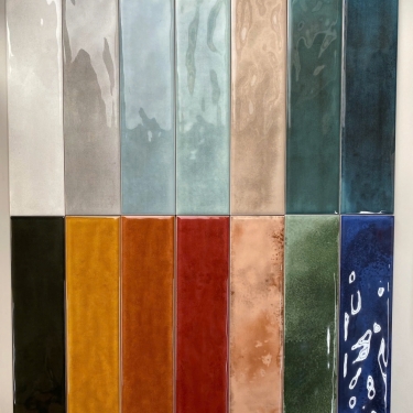 BST Gạch thẻ 75x300 cm xương men hiệu ứng loang bóng