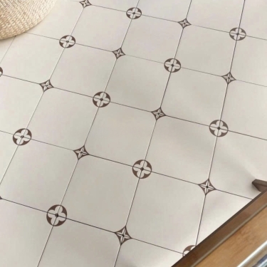 Gạch Bông Trắng Kem Hoạ Tiết Louis Vuitton Bề Mặt Mờ