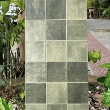 Gạch 30x60 giả thẻ vuông màu xanh rêu hiệu ứng màu ngẫu nhiên bề mặt sóng