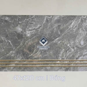 Gạch cầu thang 47x120 bề mặt khắc kim đá marble xám đậm