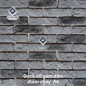 Gạch giả cổ xám đậm điểm cháy