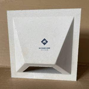 Gạch bông gió bánh ú