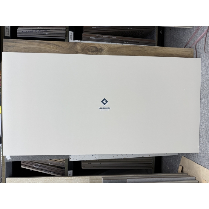 Gạch HCMD17.36MN đơn sắc mono color màu kem không vân bề mặt mờ mịn babyskin