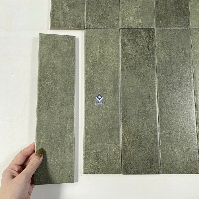 BST Gạch thẻ 75x300 xương đá hiệu ứng loang bề mặt mờ