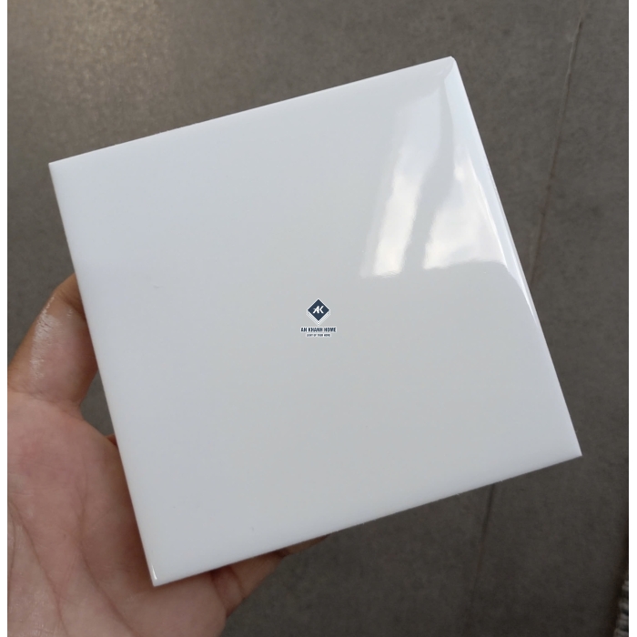 BST Gạch thẻ 10x10 cm subway đơn sắc men phẳng bóng