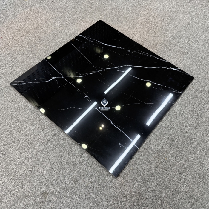 Gạch 60x60 màu đen vân tia chớp trắng bề mặt siêu bóng