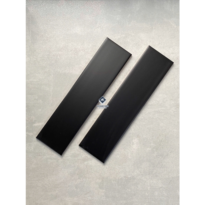 Gạch thẻ 75x300mm Subway màu đen bề mặt mờ phẳng