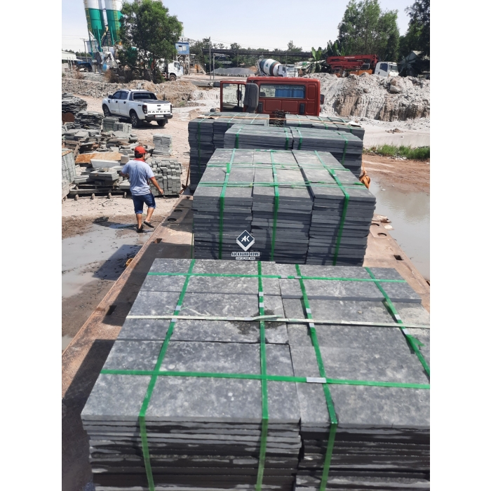 ĐÁ BAZAN KHÒ LỬA 30X60CM